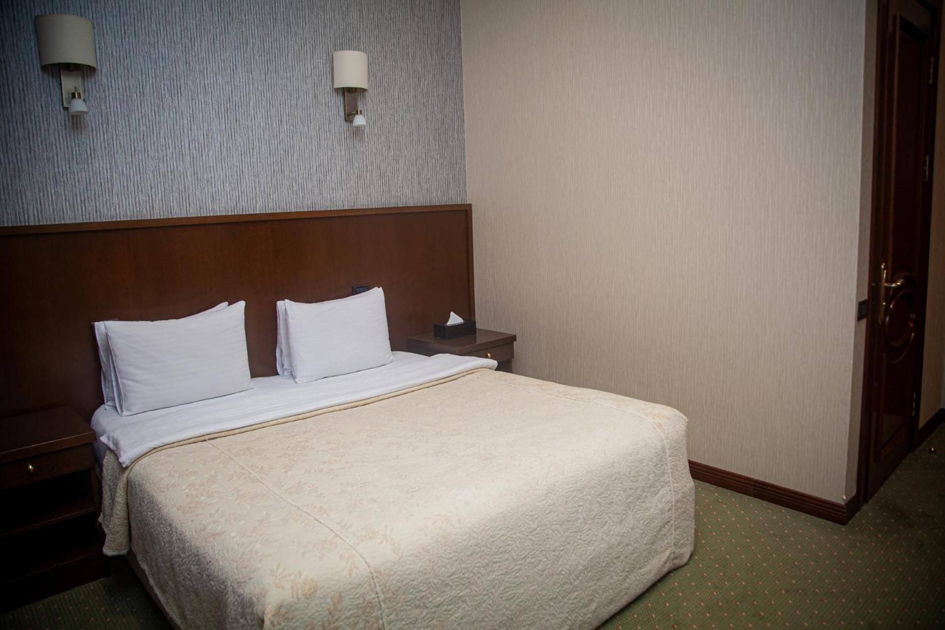 Ayf Palace Baku Room photo